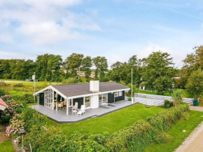 Peaceful Holiday Home in Fjerritslev Near Beaches in Grønninghoved Strand